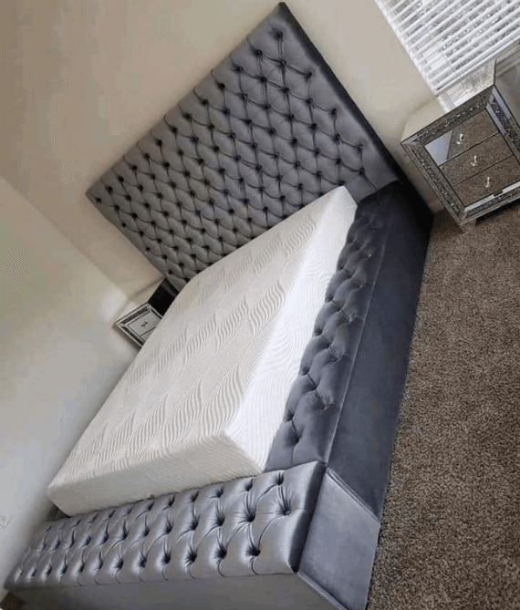 Glitt Queen Bed