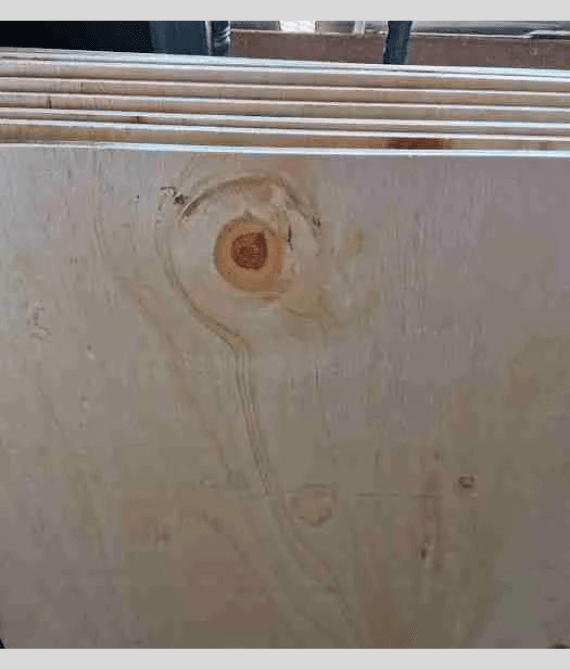 18mm Plain Plywood 8 ft x 4 ft