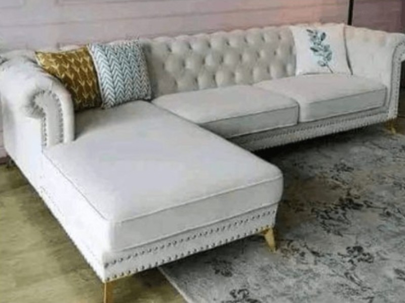 Pure White Chesterfield Seat - Sikam Furniture Nairobi